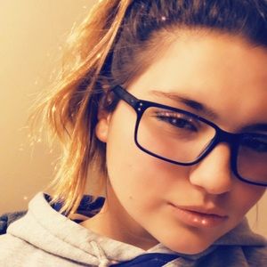 Meet your Posher, Kaytee